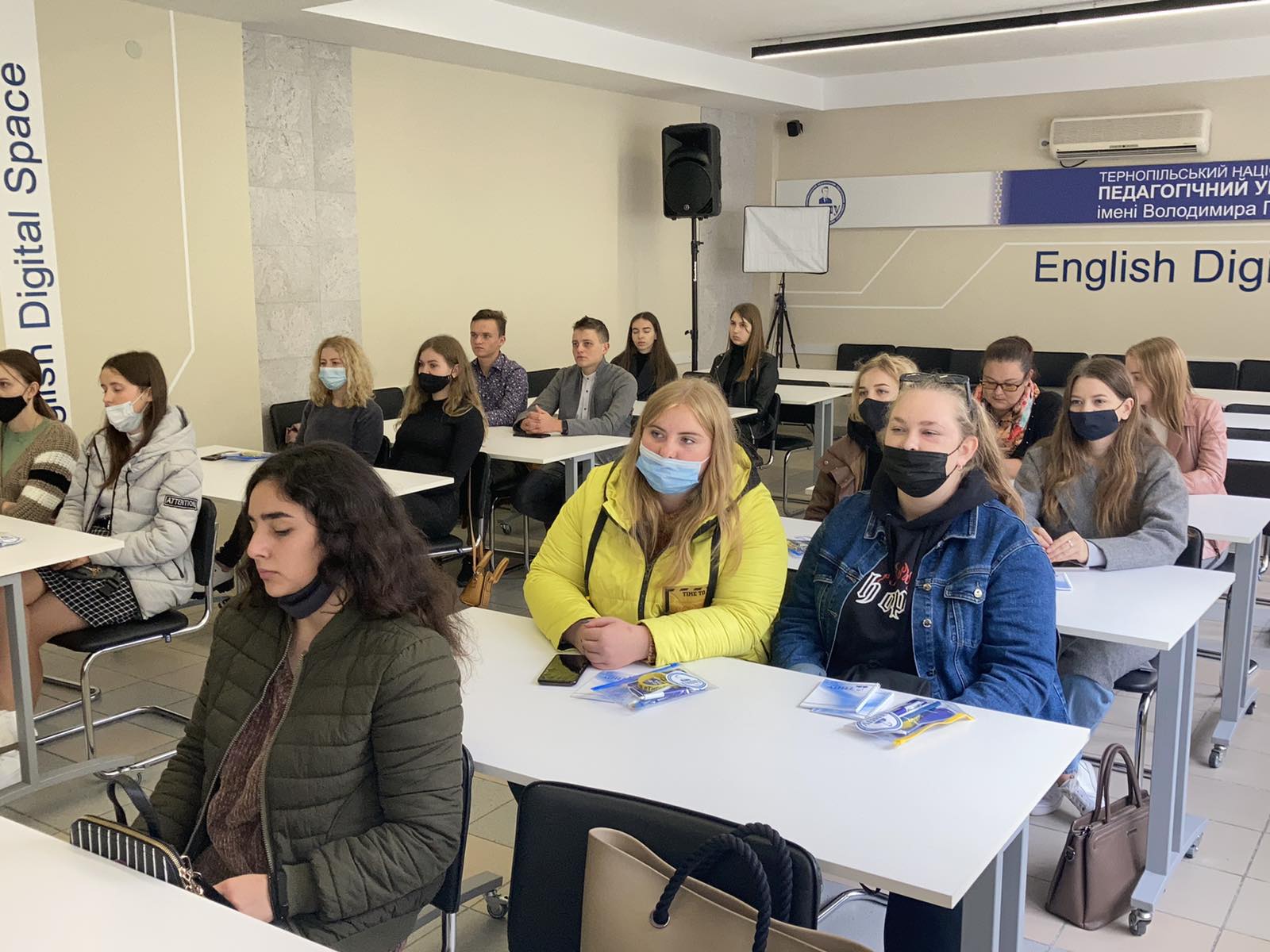 Introweek у розпалі